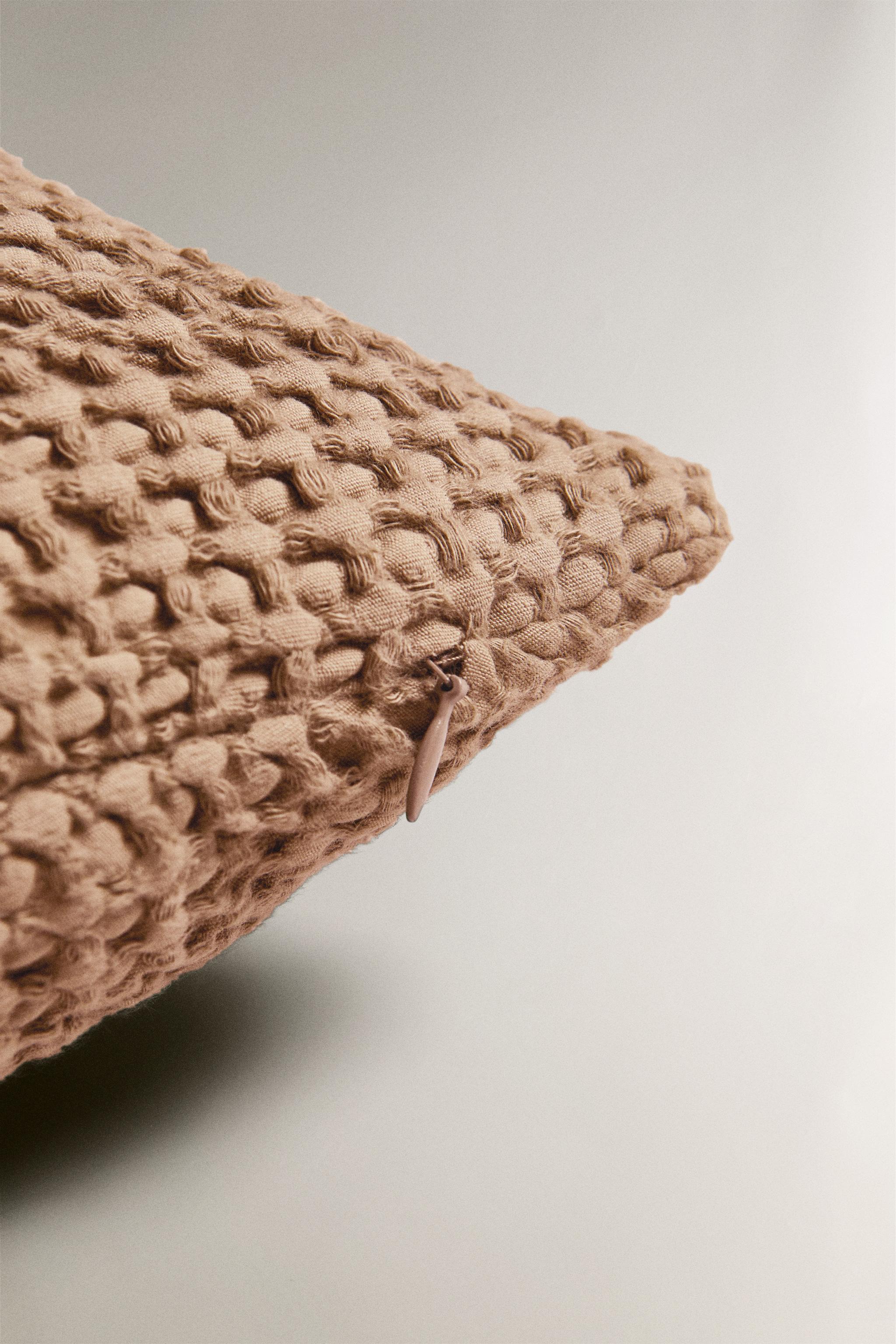 WAFFLE-KNIT THROW PILLOW COVER